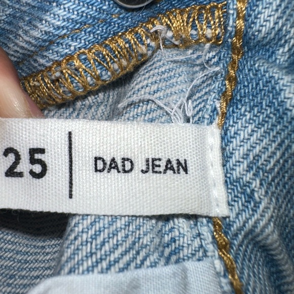 PacSun Women’s High-Rise Distressed Dad Jeans Light Wash - Picture 5 of 6